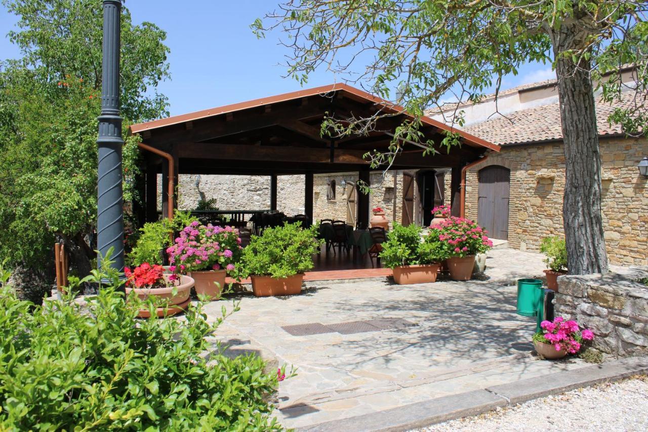 Maison d'hôtes Agriturismo Sant'Agata à Piana Degli Albanesi Extérieur photo